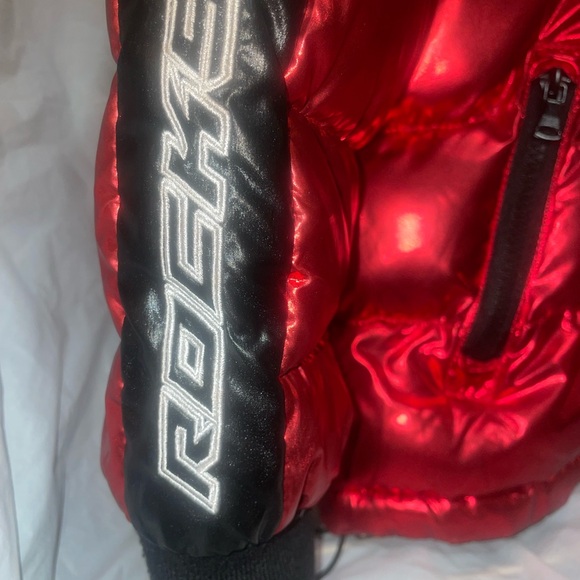 ‼️SOLD‼️red metallic puffer jacket - Picture 3 of 11